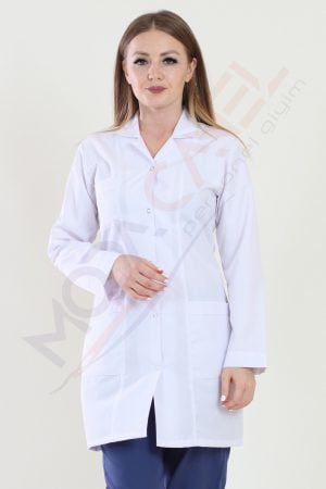 Bayan Doktor Önlüğü