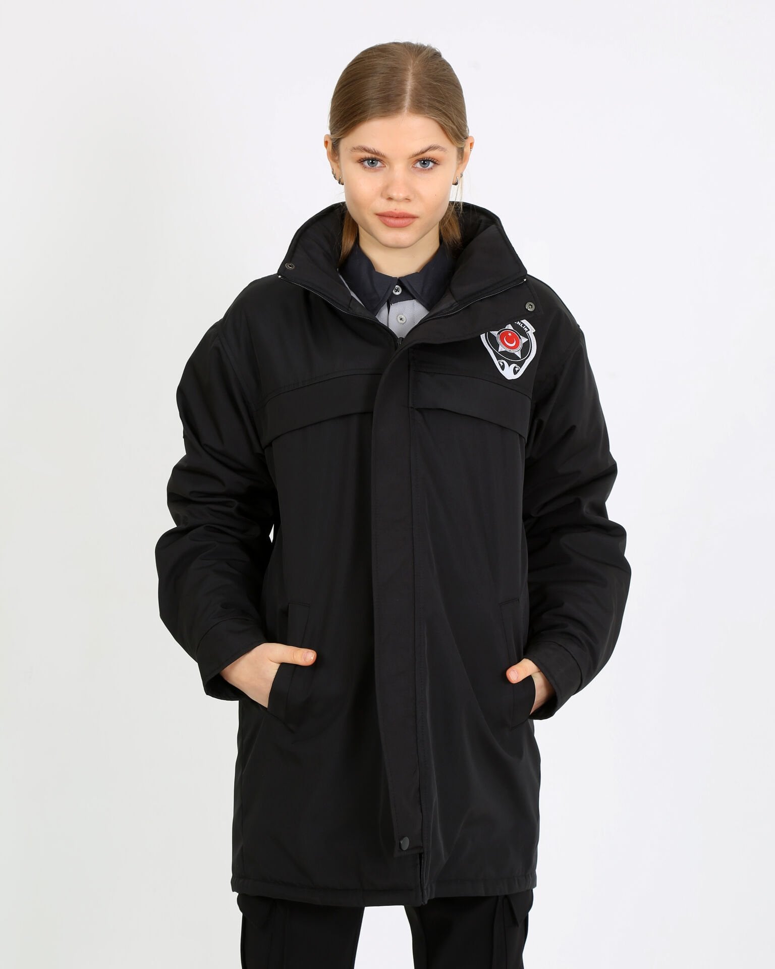 Bayan Siyah Güvenlik Kaban