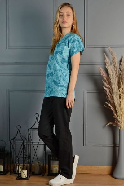 V Yaka Turkuaz Kamuflaj Desenli Medikal Takım S - Desenli