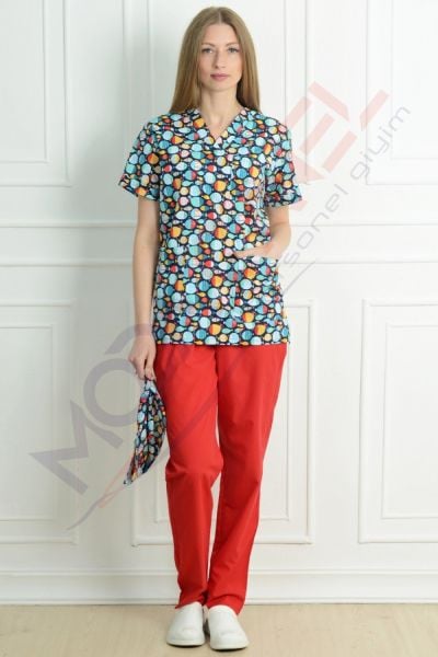 V Yaka Likralı Renkli Balıklı Cerrahi Takım M - Desenli