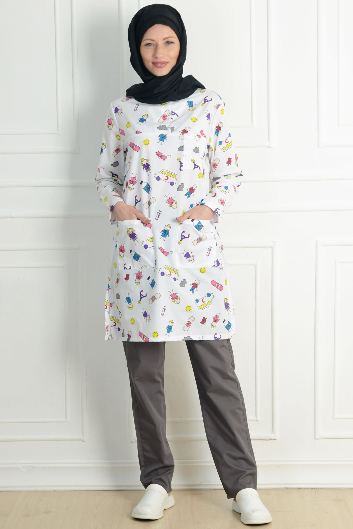 Tesettür Yarabandı Desenli Cerrahi Nöbet Takımı Terikoton Kumaş S - Desenli