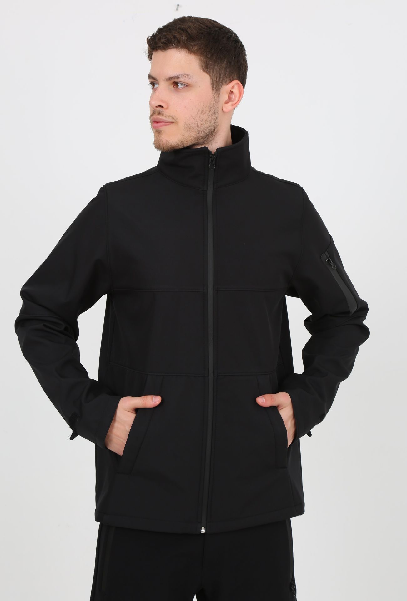 Softshell Siyah Mont